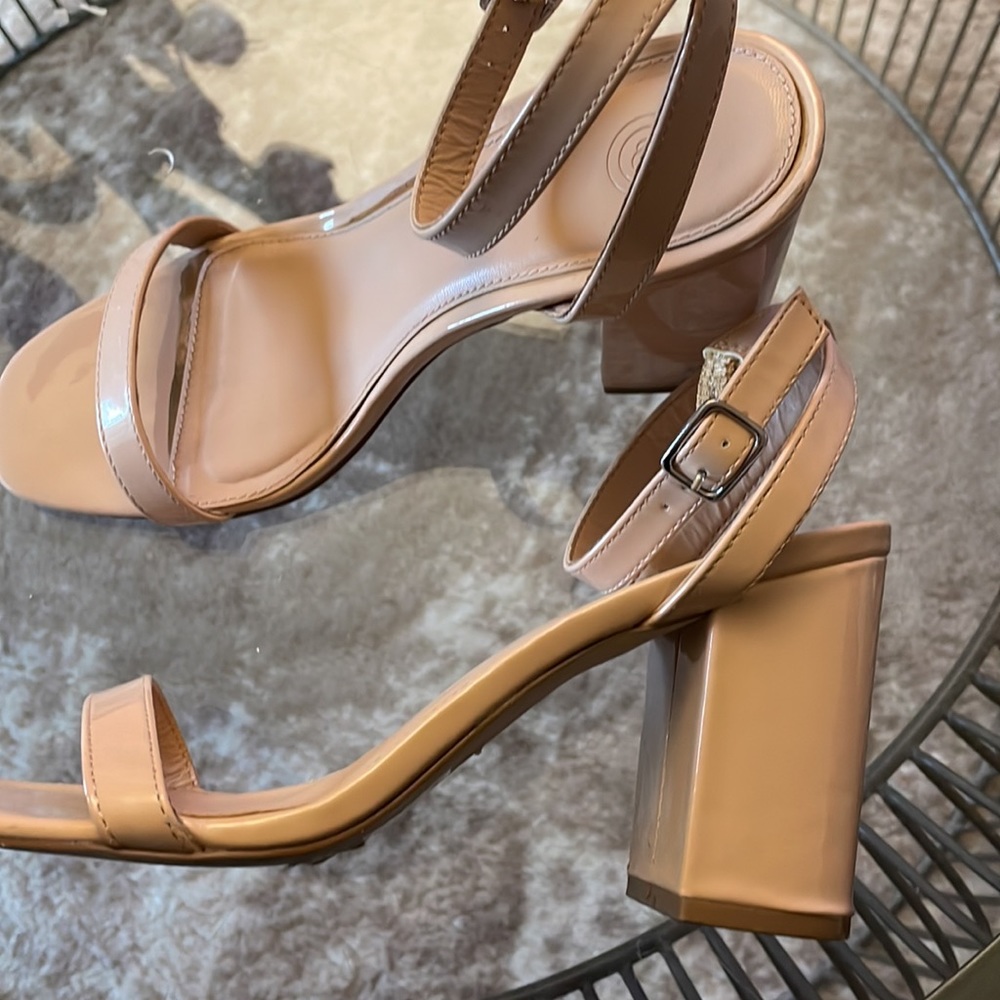 Urban Outfitters tan heels sandals